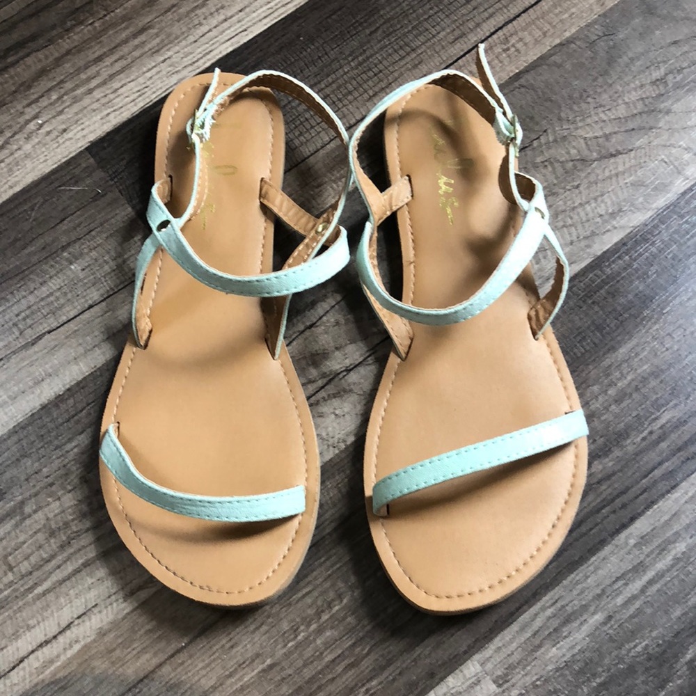 Lulus mint green sandal 7.5